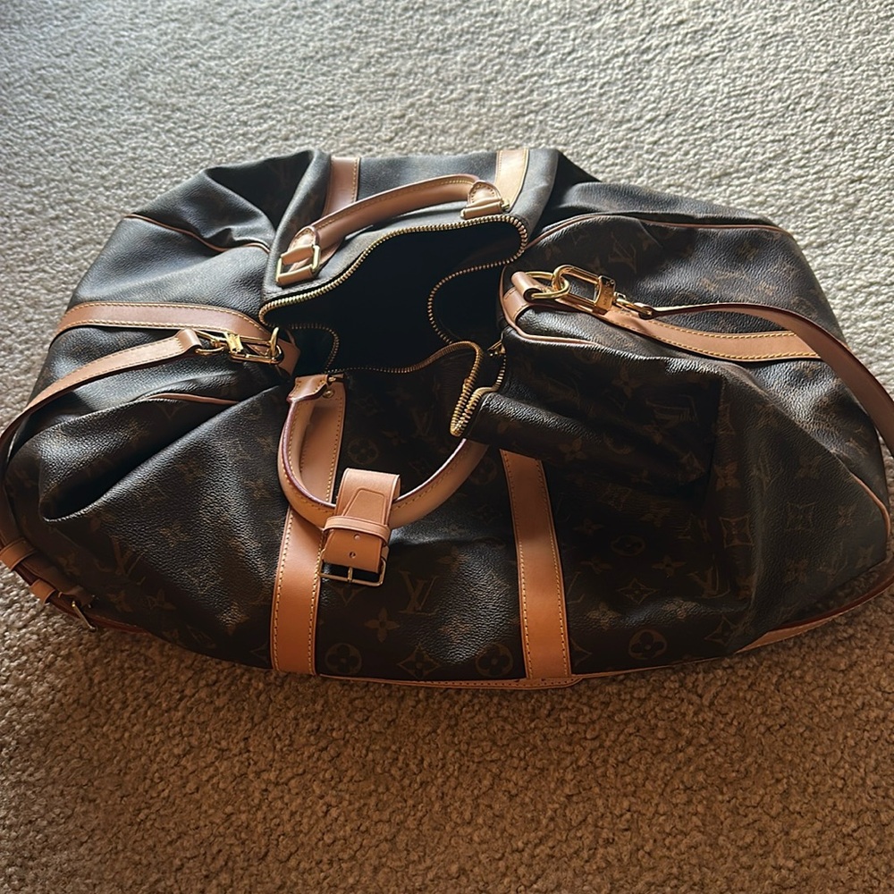 Brand new never used
LV keepall - Picture 2 of 5